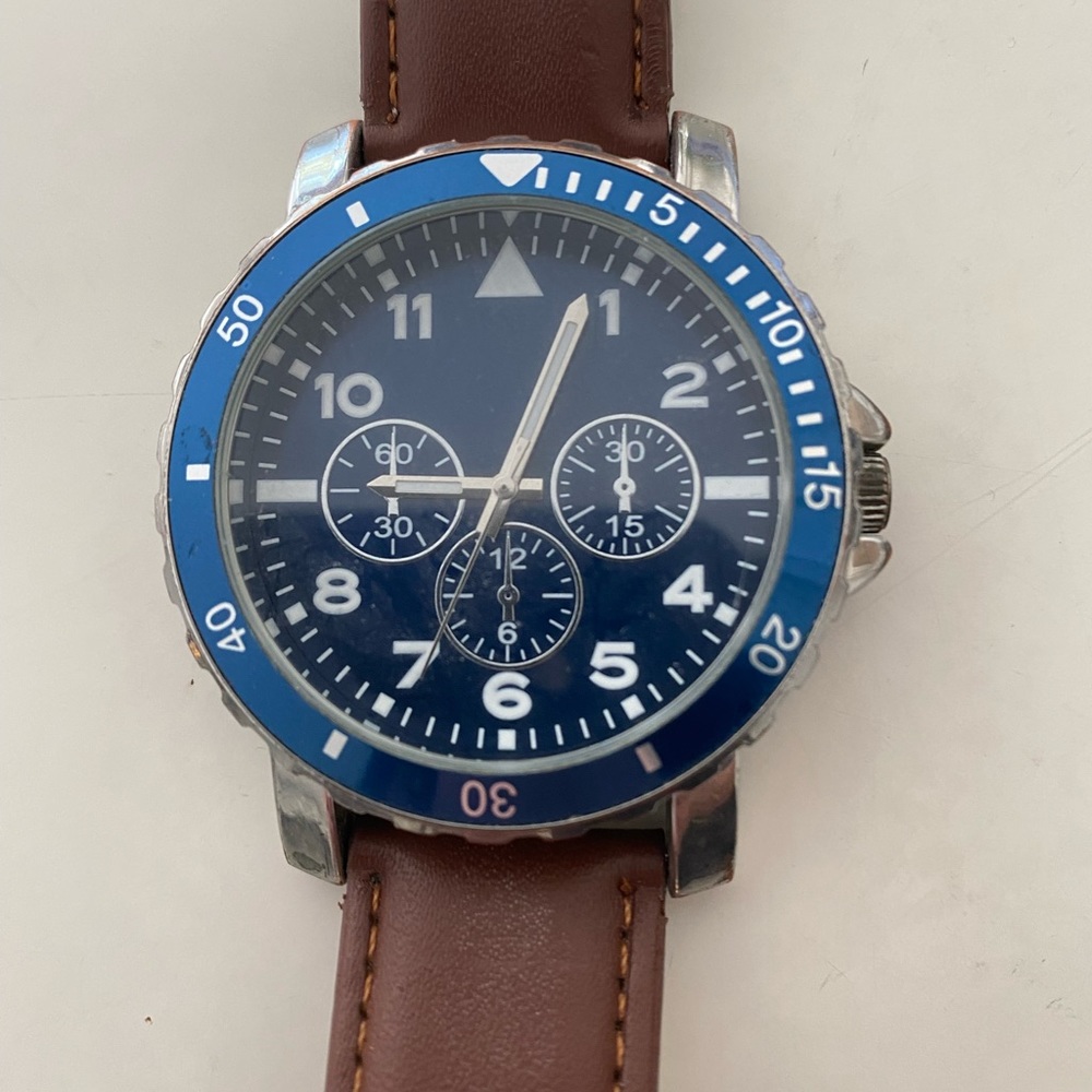 FM DAl sports watch / blue face